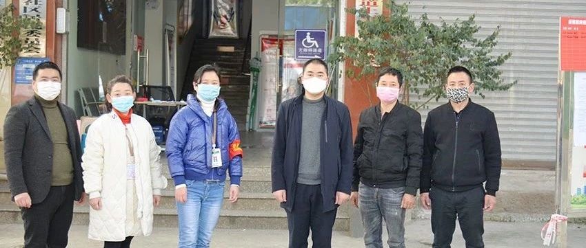 共克時(shí)艱，我們?cè)谛袆?dòng)